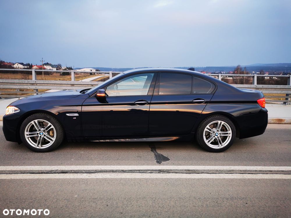BMW Seria 5 525d xDrive - 7