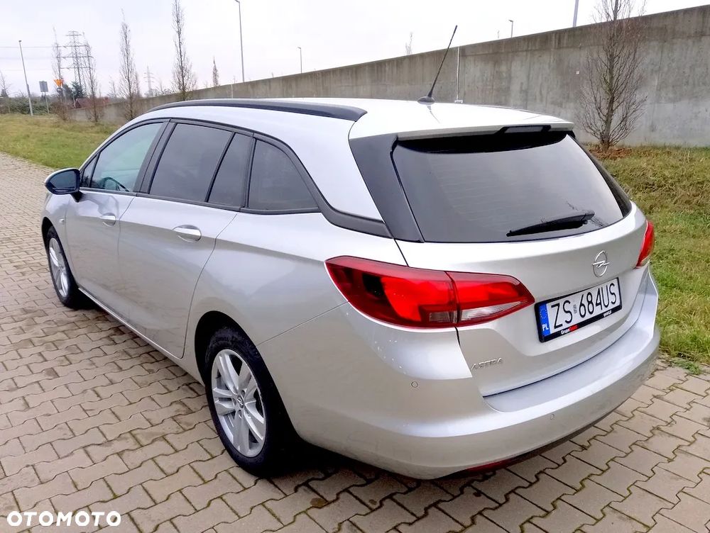 Opel Astra - 3