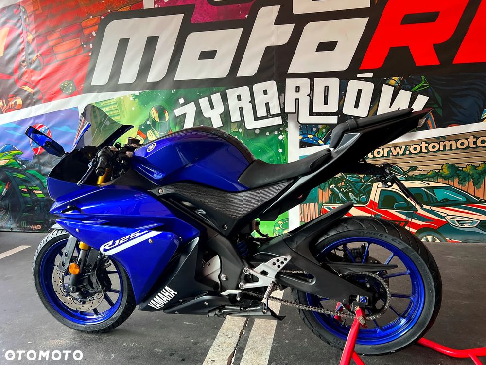 Yamaha YZF - 15