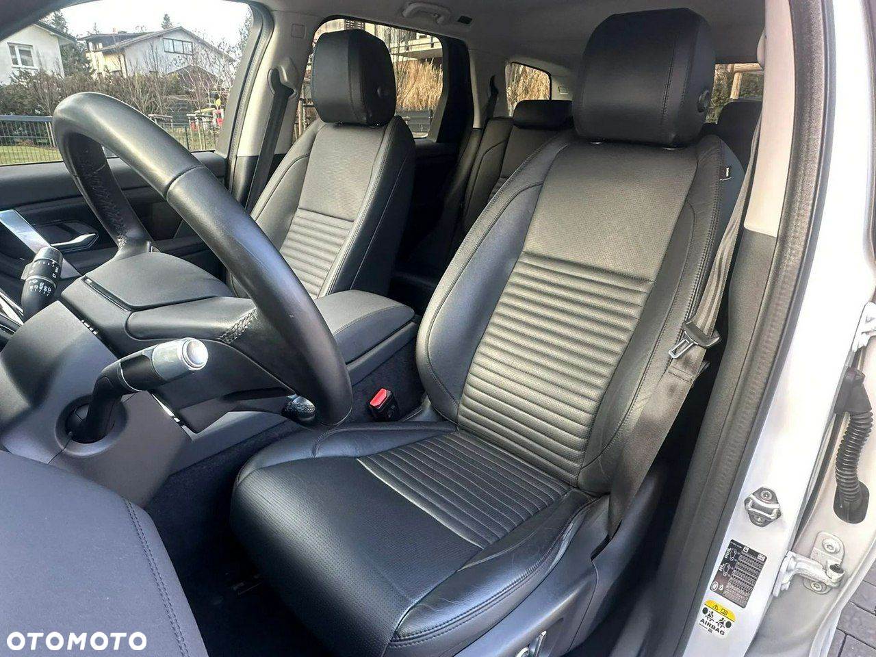 Land Rover Discovery Sport 2.0 P200 mHEV S - 10