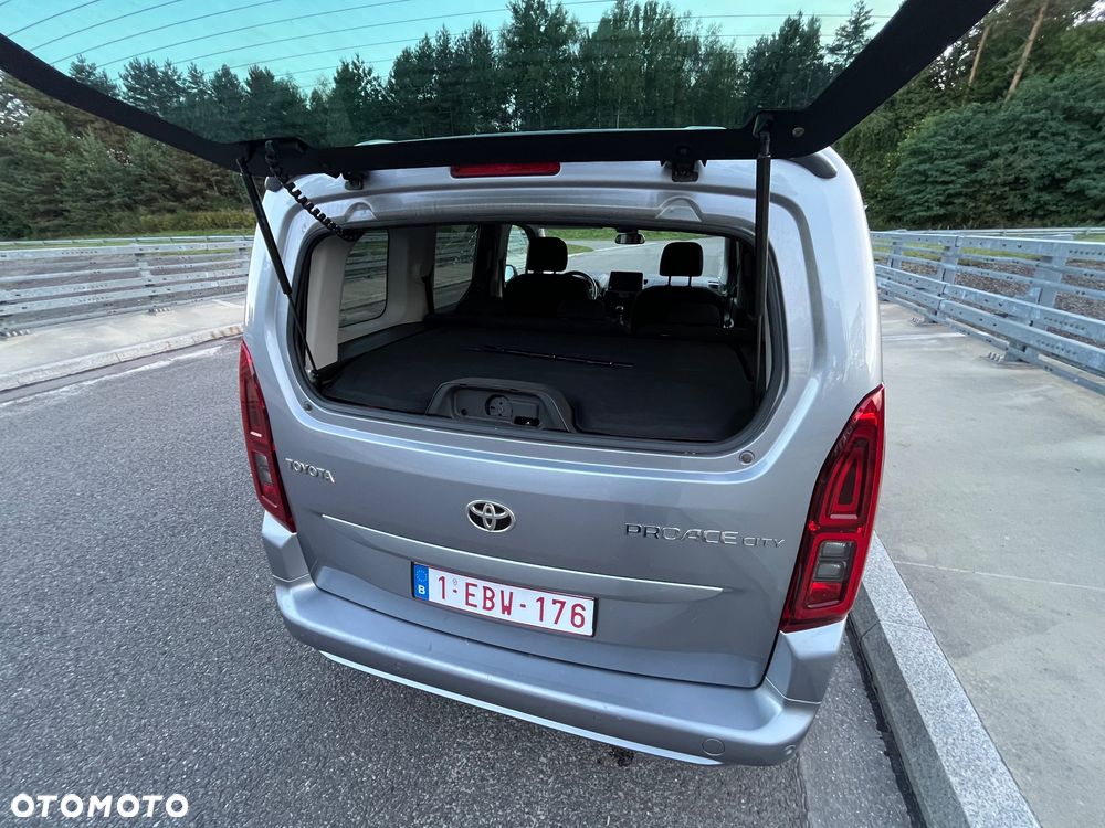 Toyota Proace City Verso Long 1.5 D-4D Business - 10