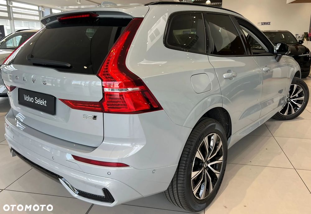 Volvo XC 60 B5 B AWD Geartronic RDesign - 4