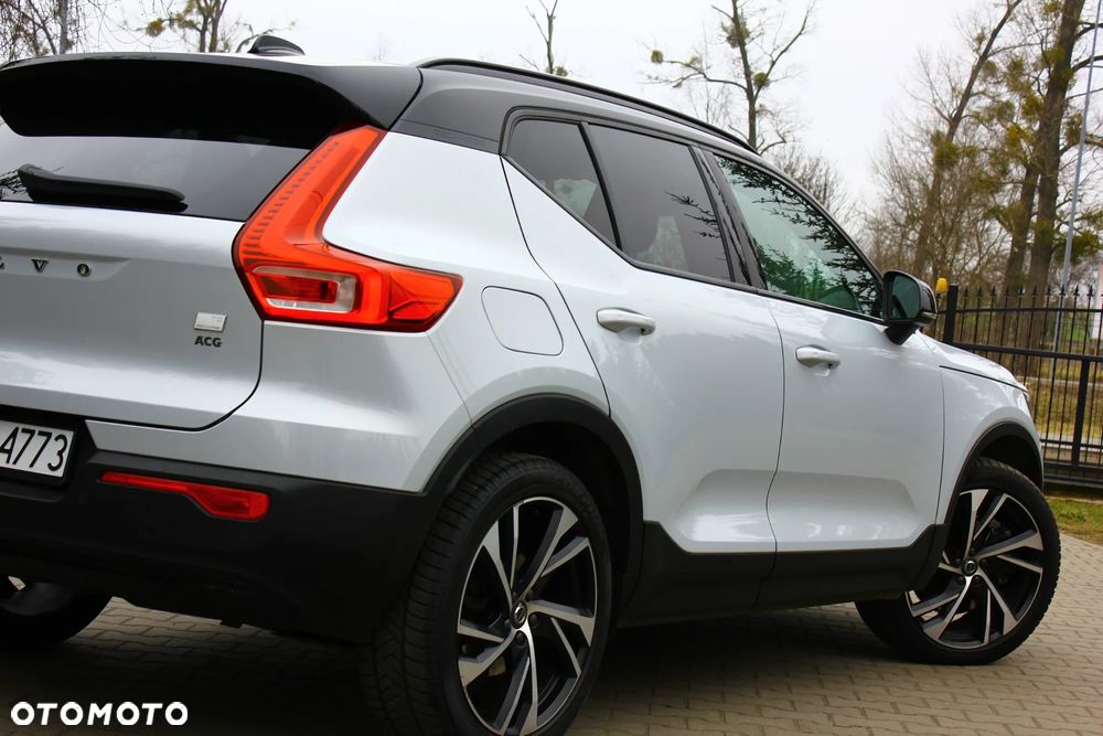 Volvo XC 40 ver-t5-plug--in-hybrid-r--design - 15