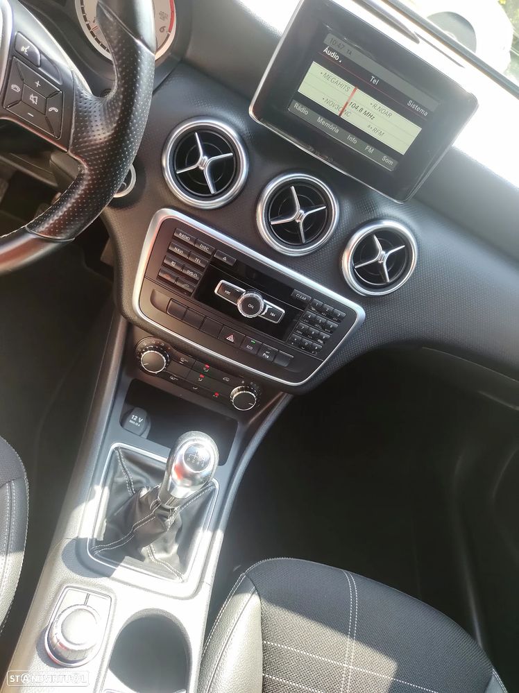 Mercedes-Benz A 200 CDI BE Urban - 20