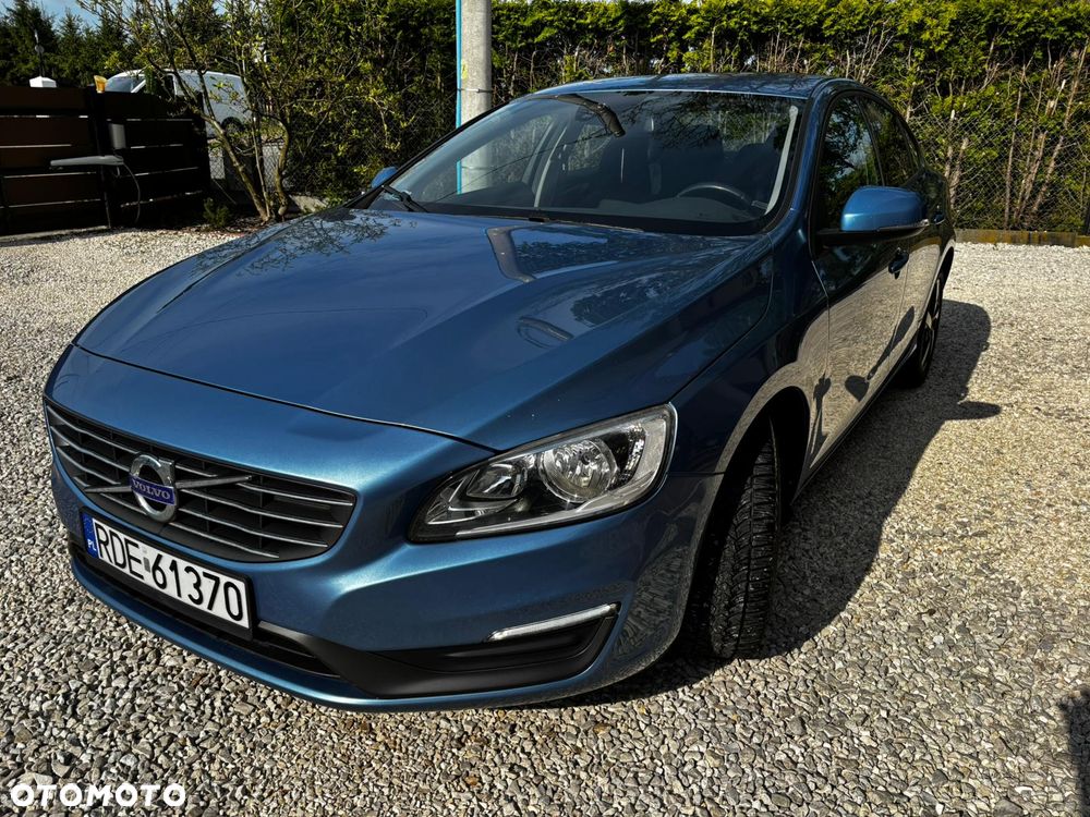 Volvo S60 D3 Kinetic - 2
