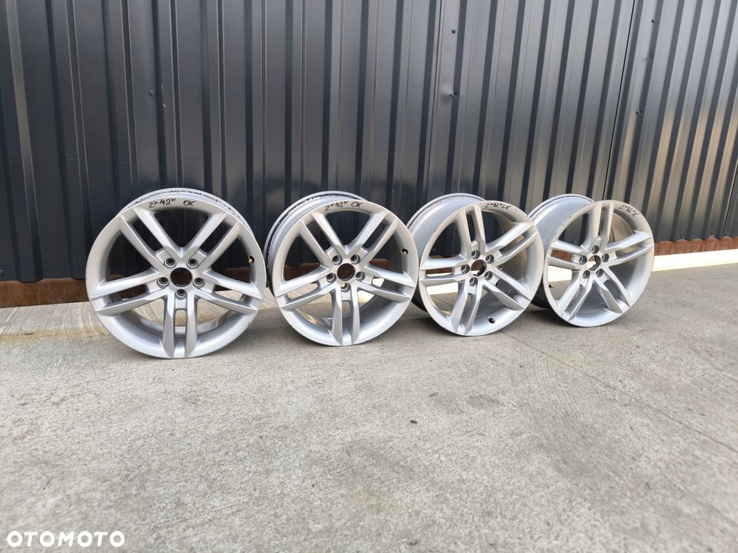 FELGA FELGI VW SKODA SEAT AUDI A1 8X 5X100 7.5J R17 ET36 8X0601025K Z*72* - 2