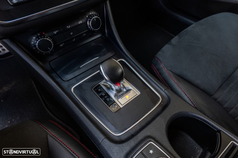 Mercedes-Benz CLA 45 AMG Shooting Brake 4-Matic - 9