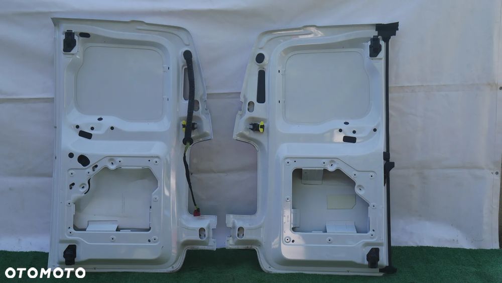 DRZWI TYLNE LEWE PRAWE BLASZANE BIAŁE CITROEN JUMPY III PEUGEOT EXPERT III TOYOTA PROACE III OPEL VIVARO IV - 7
