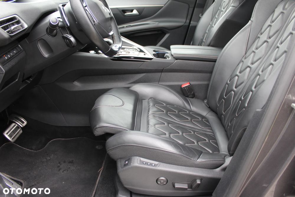 Peugeot 3008 Hybrid4 300 e-EAT8 GT - 13
