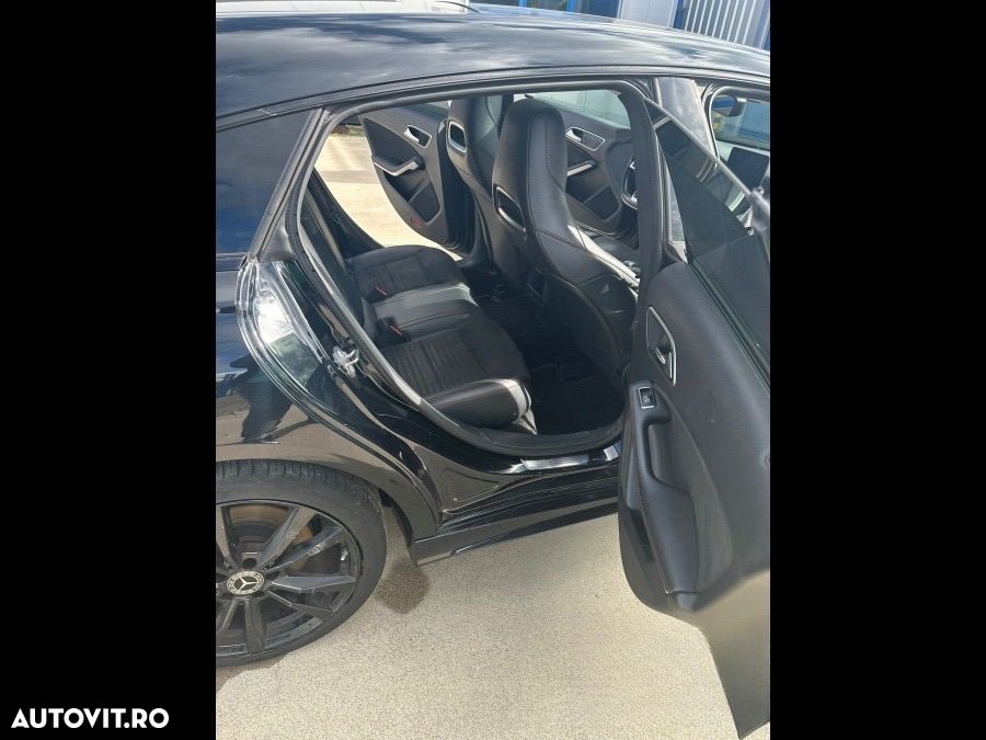 Mercedes-Benz CLA Shooting Brake 200 d 7G-DCT AMG Line - 13