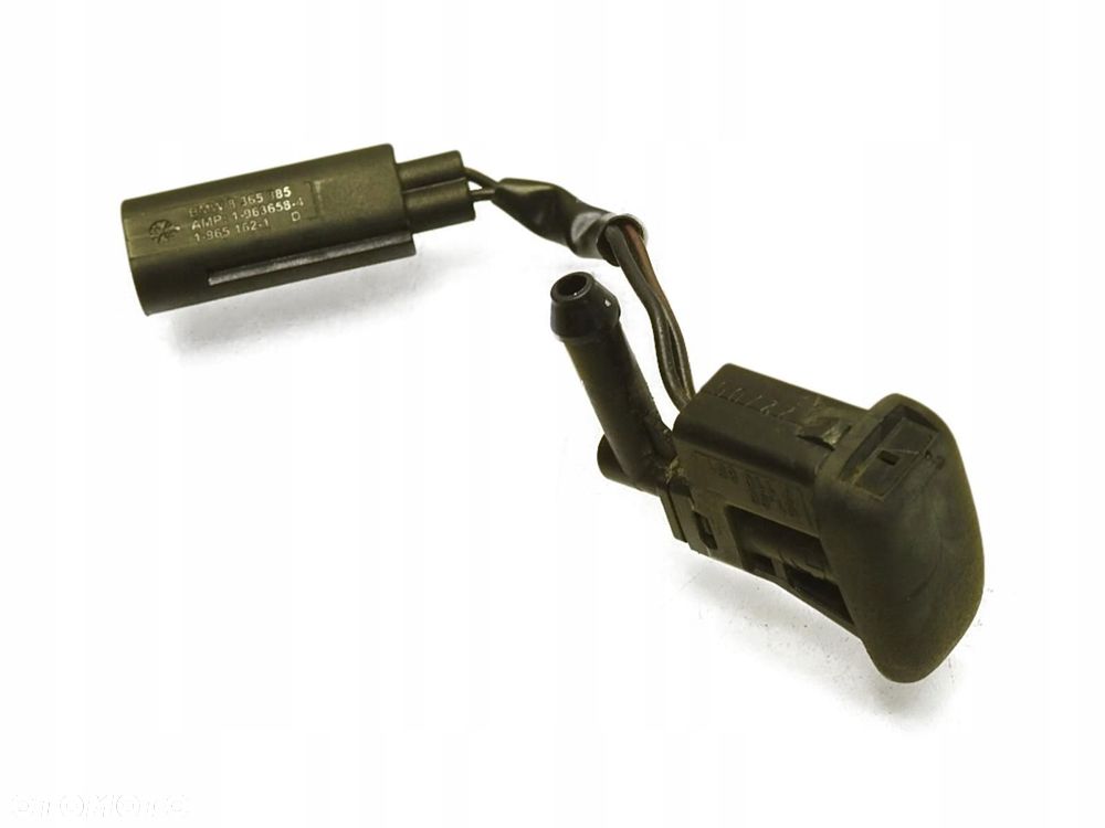 DYSZA SPRYSKIWACZA MASKI BMW X3 E83 7110851 - 1