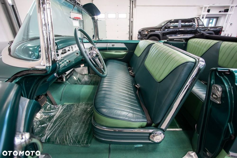 Buick Roadmaster - 33