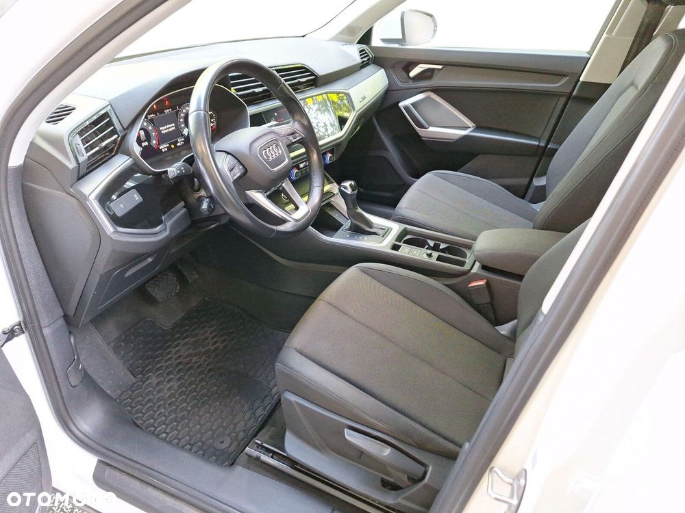 Audi Q3 35 TFSI S tronic - 12