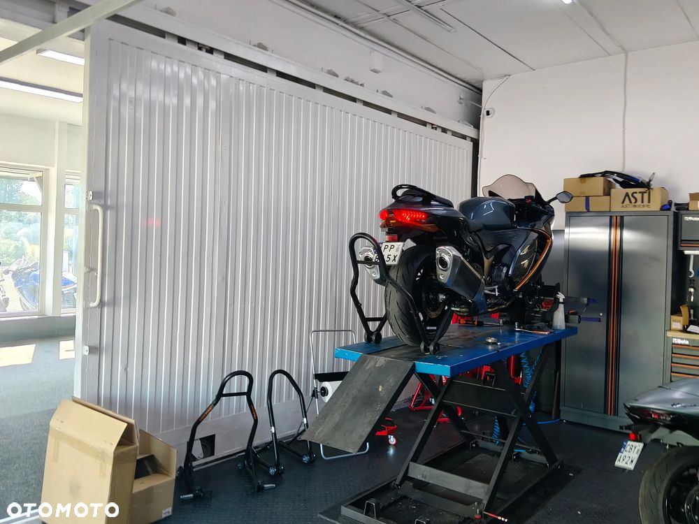 Suzuki Hayabusa - 6