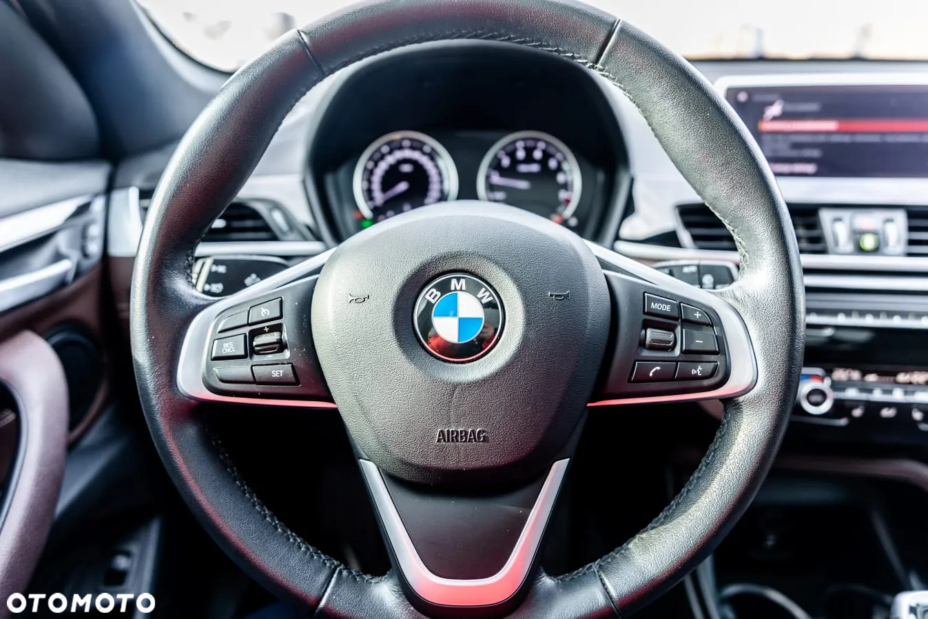 BMW X1 - 10