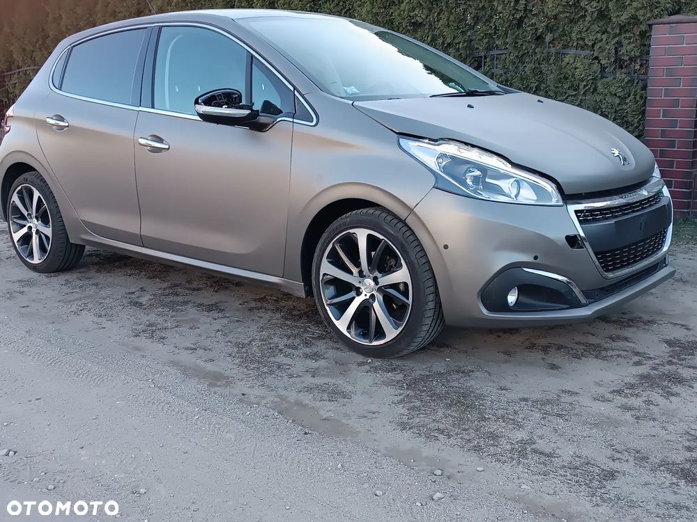 Peugeot 208 PureTech 110 Stop & Start Tech Edition - 12
