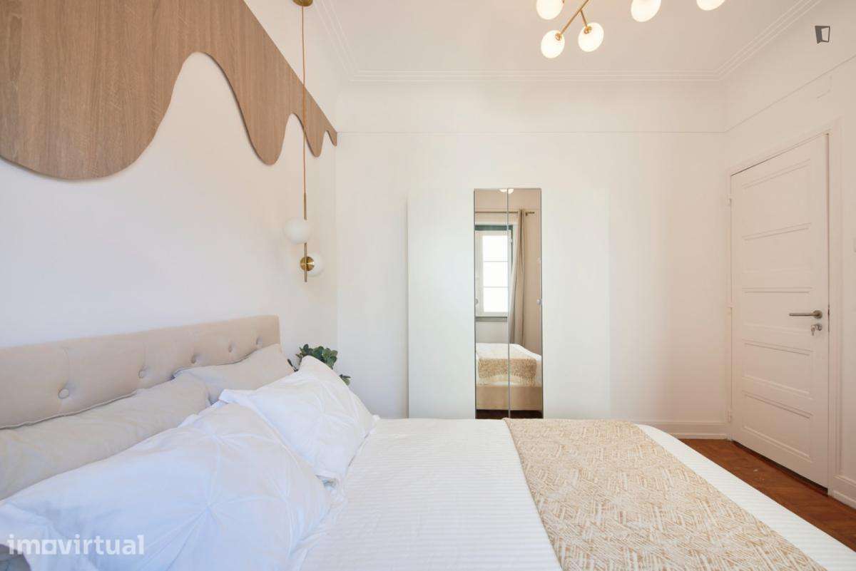 Quarto - localizado em Princípe Real Lisbon - Grande imagem: 5/27