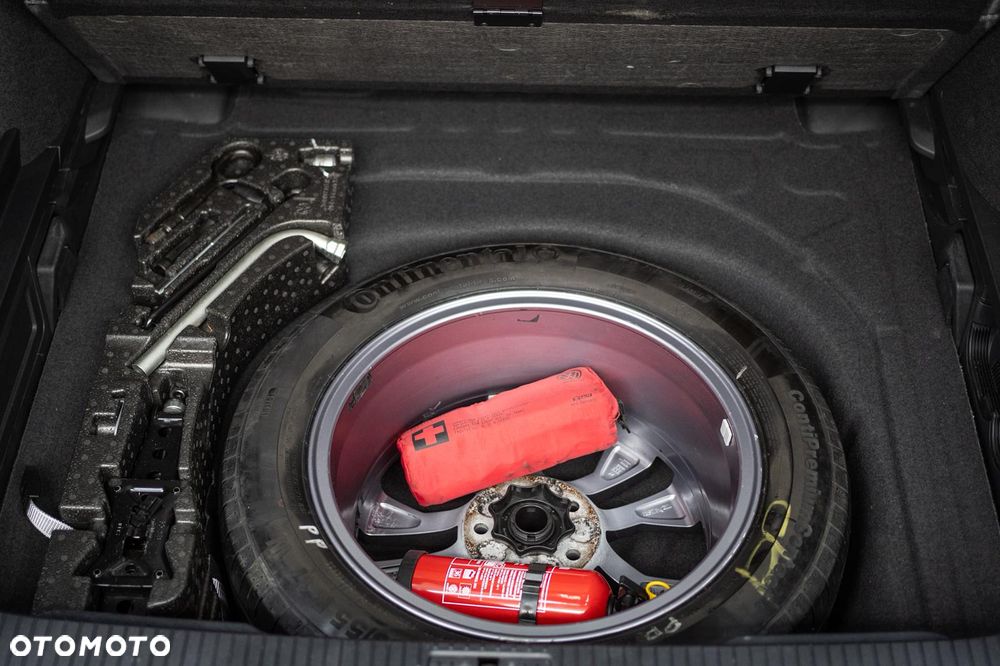 Volkswagen Passat 1.4 TSI BMT ACT Highline - 25