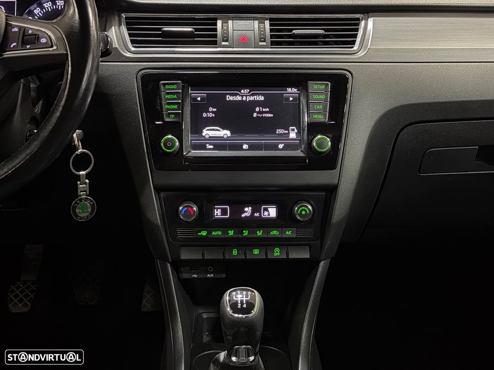 Skoda Rapid Spaceback 1.4 TDi Style - 6