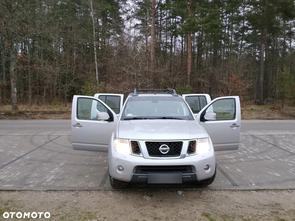 Nissan Navara 2.5 D FE Long EU5 - 5