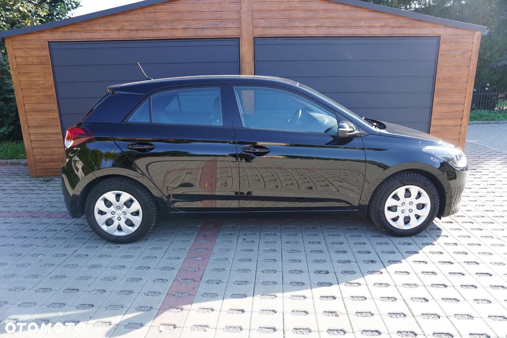 Hyundai I20 2016 photo 4