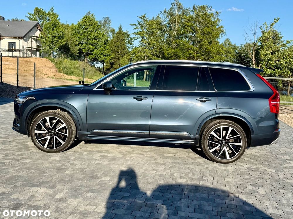 Volvo XC 90 - 7