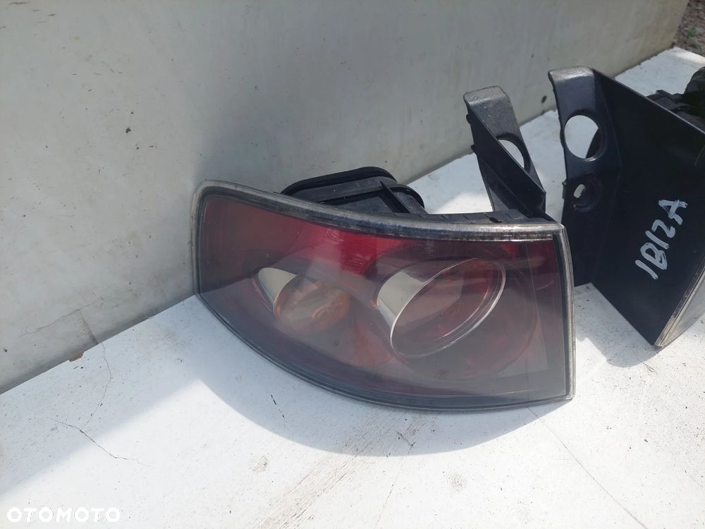 LAMPA TYŁ W BŁOTNIK PRAWA  LEWA SEAT IBIZIA 3 EU - 3