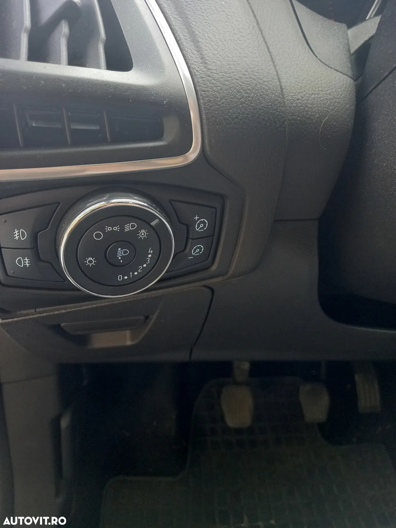 Ford Focus - 10