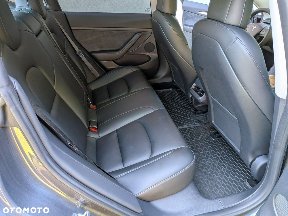 Tesla Model 3 - 26