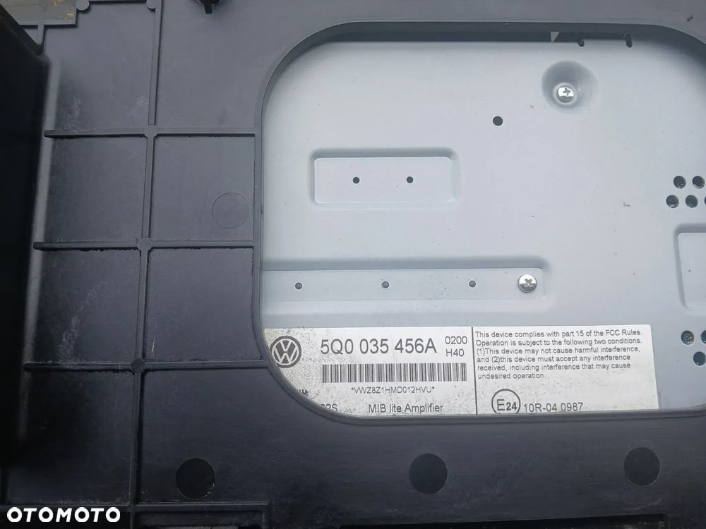 AUDI,SEAT,SKODA,VW.WZMACNIACZ DYNAUDIO 5Q0035456A - 4