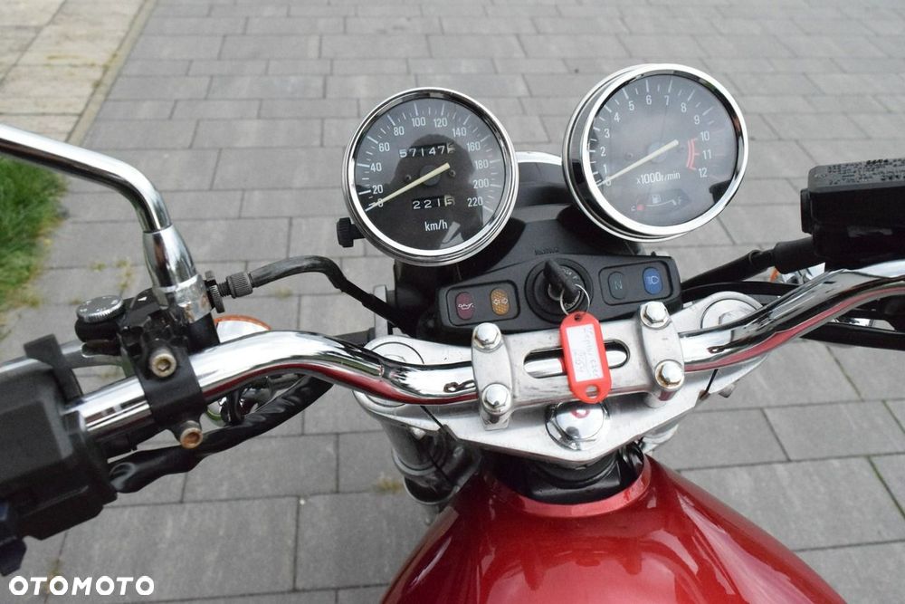 Kawasaki ZR - 11
