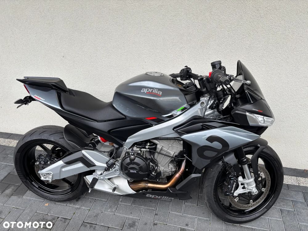 Aprilia Tuono - 9