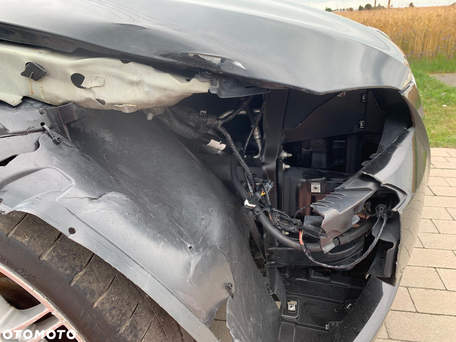 BMW Seria 3 325d DPF Cabrio - 15