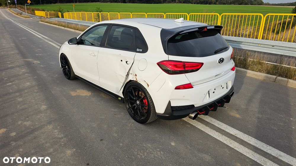 Hyundai i30 N 2.0 T-GDI - 8