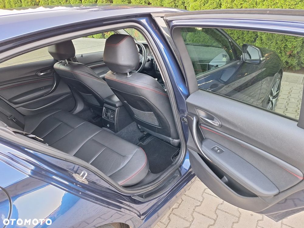BMW Seria 1 118d xDrive Sport Line - 13