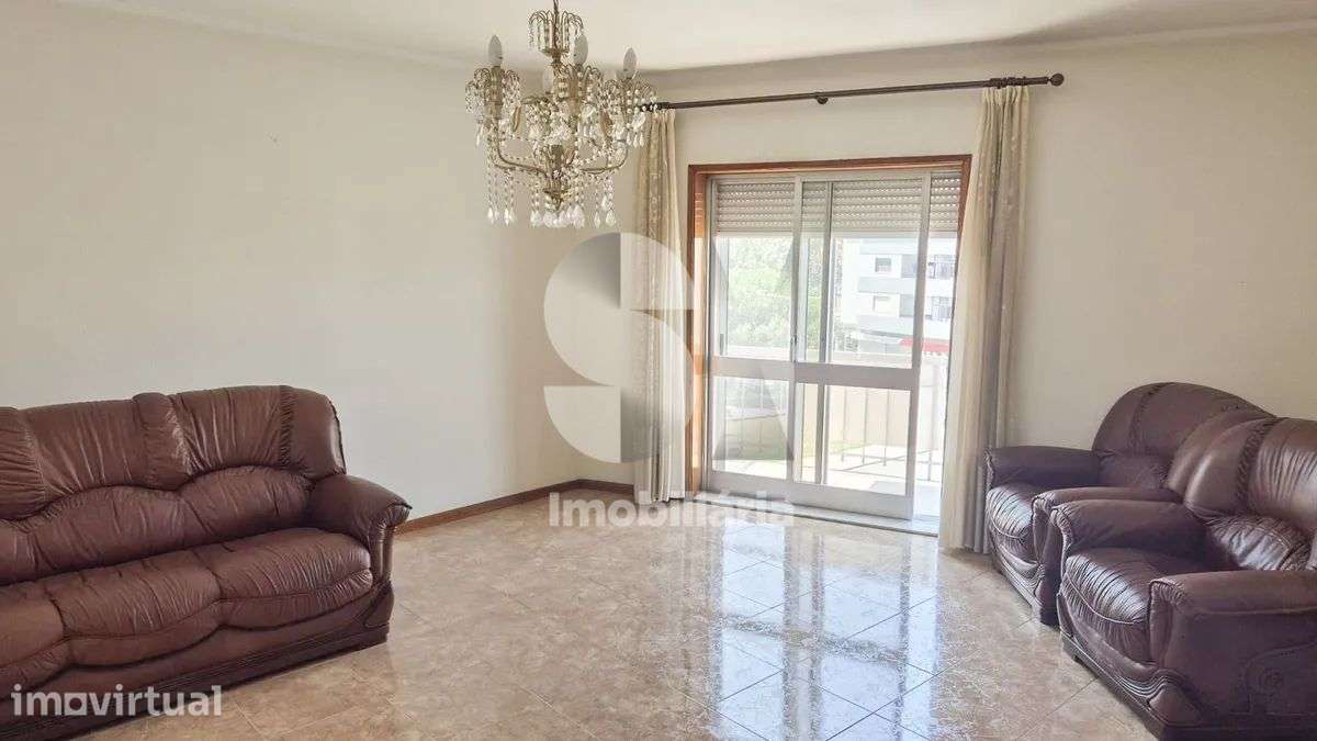 Apartamento T2+1 com Lugar de Garagem no Centro da Cidade da Maia - Grande imagem: 5/27