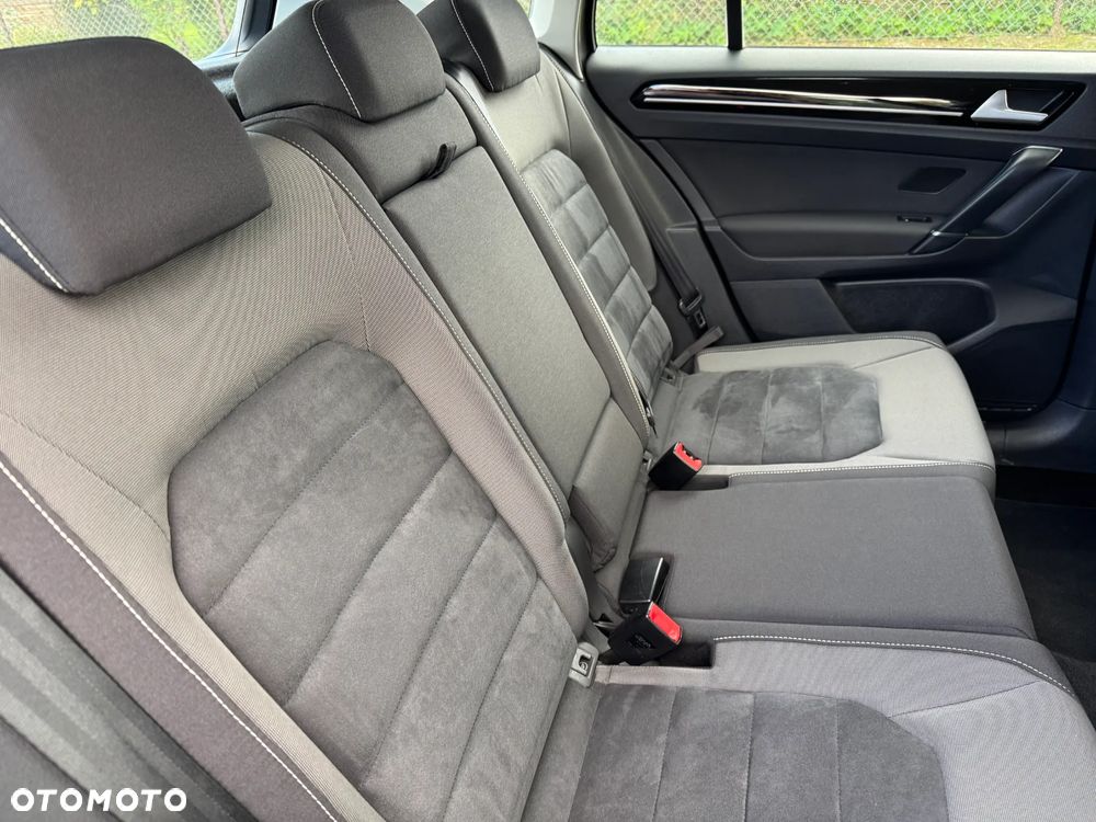 Volkswagen Golf Sportsvan 1.4 TSI (BlueMotion Technology) DSG Highline - 29