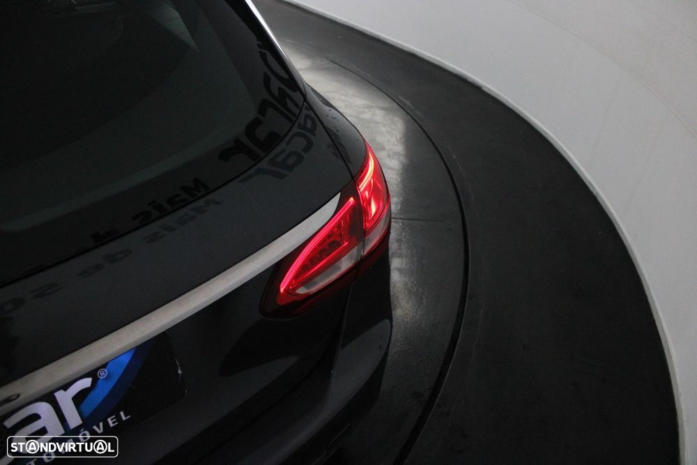 Mercedes-Benz c-200 d AMG Line Aut. - 42