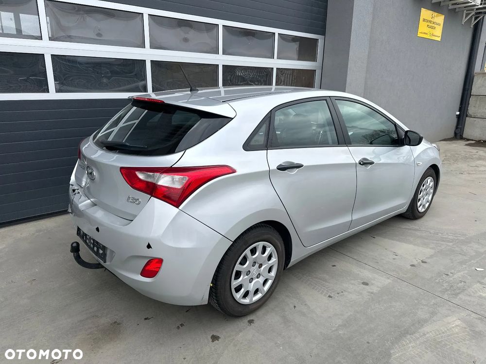 Hyundai i30 1.6 CRDi Classic - 7