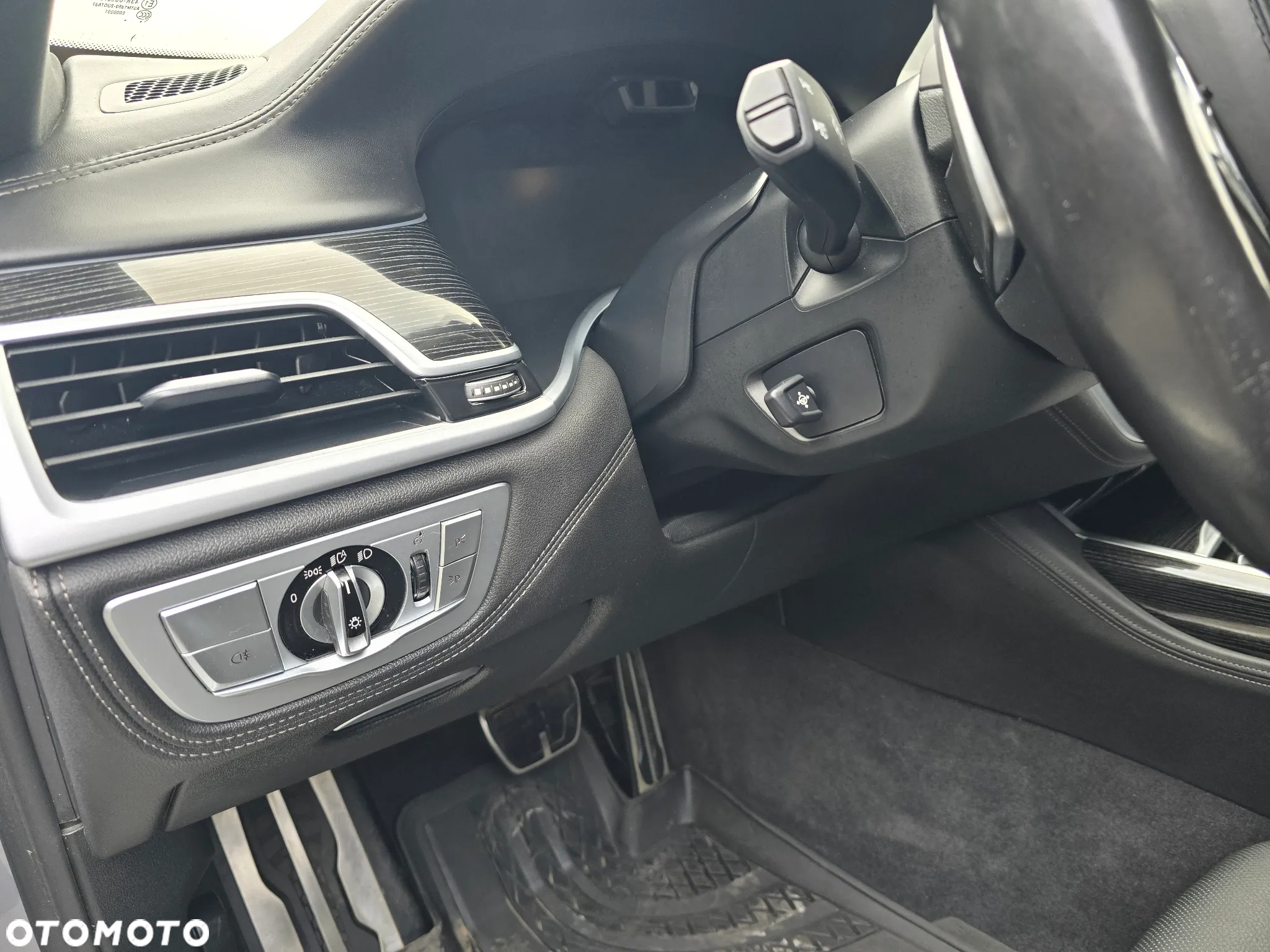 BMW Seria 7 740Ld xDrive - 11