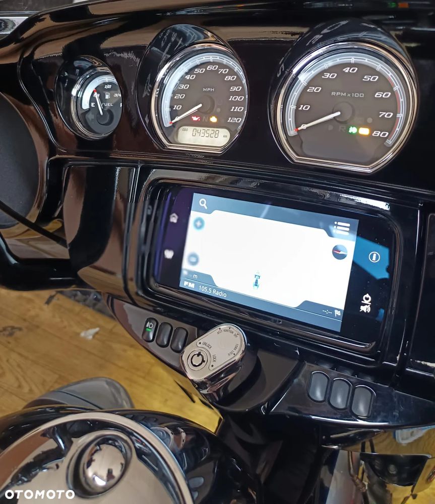 Harley-Davidson Touring Electra Glide - 6