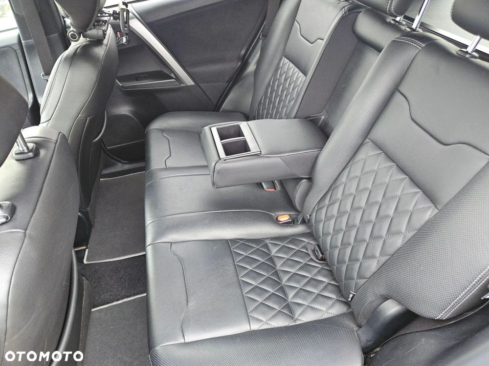Toyota RAV4 Hybrid Prestige 4x2 - 34