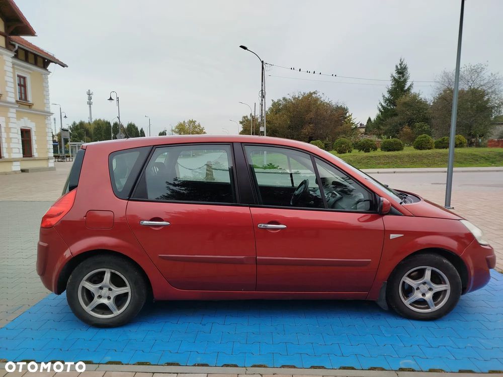 Renault Scenic - 9