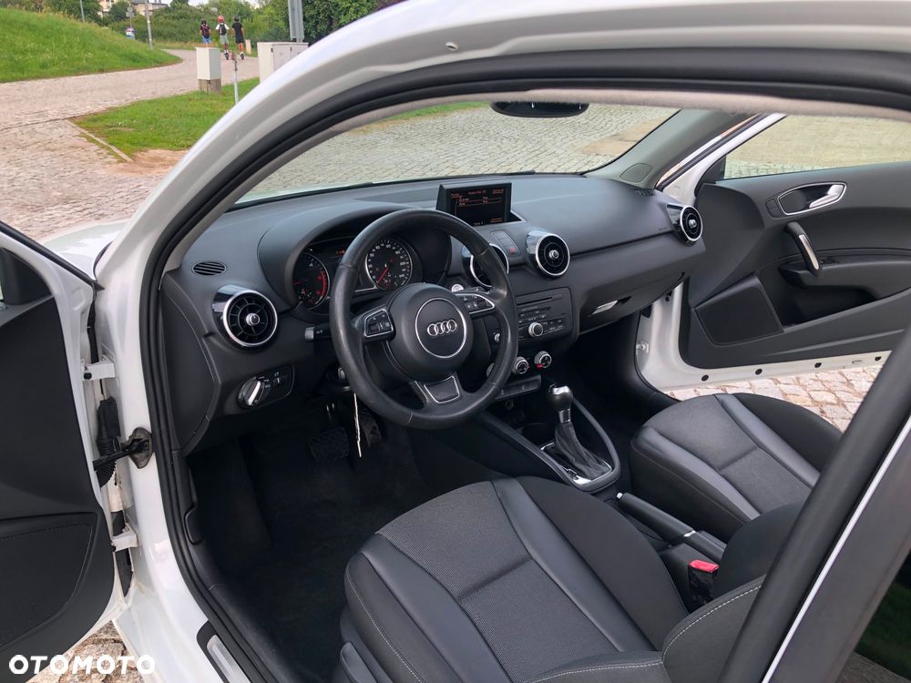 Audi A1 3-drzwiowe 1.6 TDI S tronic Attraction - 5