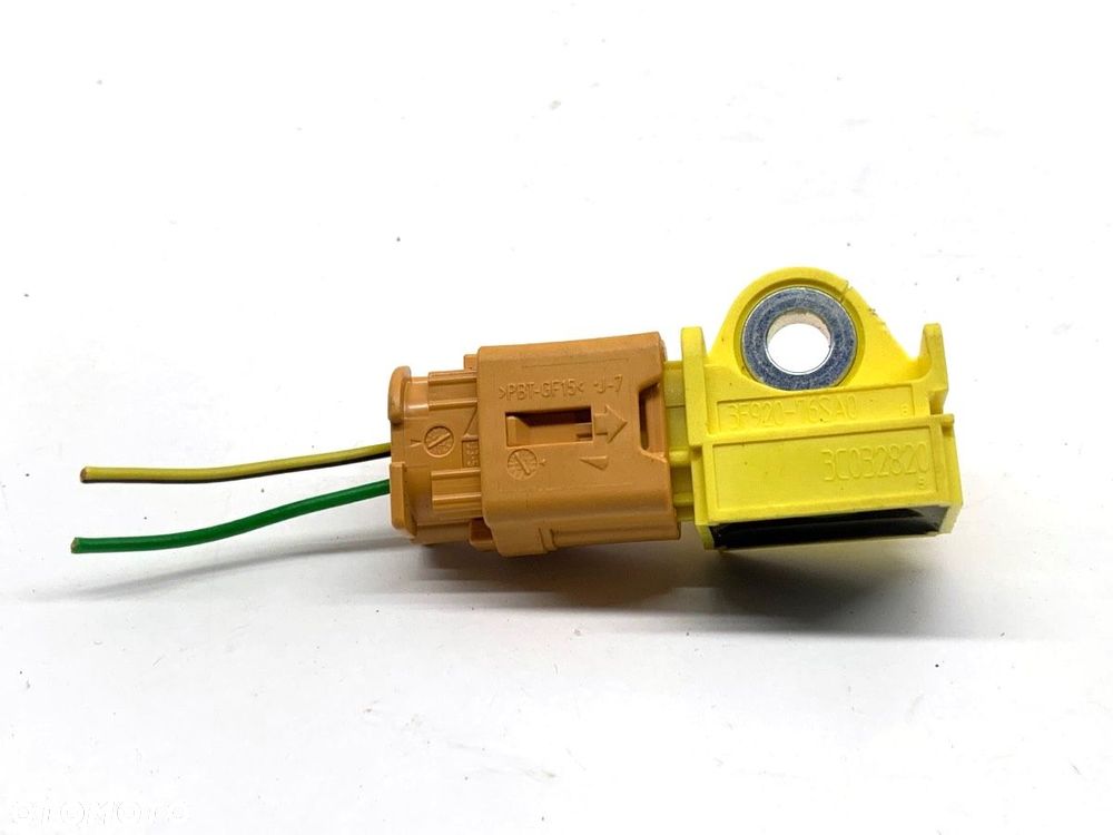 CZUJNIK UDERZENIOWY  SUZUKI SX4 S-CROSS (JY) 2013 - 2022 1.4 Hybrid (Mild Hybrid) (AKK 414) 95 kW - 2