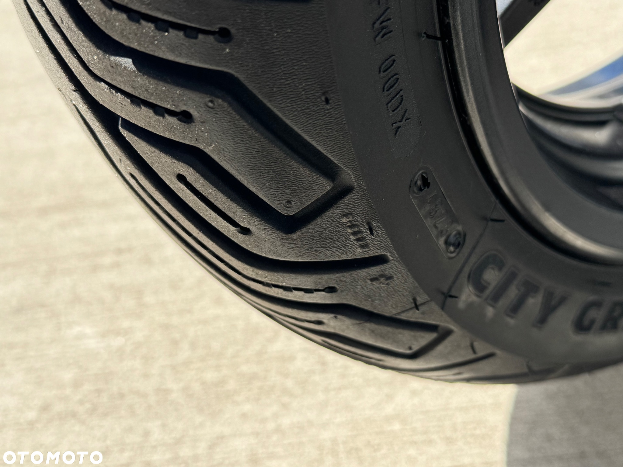 Yamaha X-max - 37