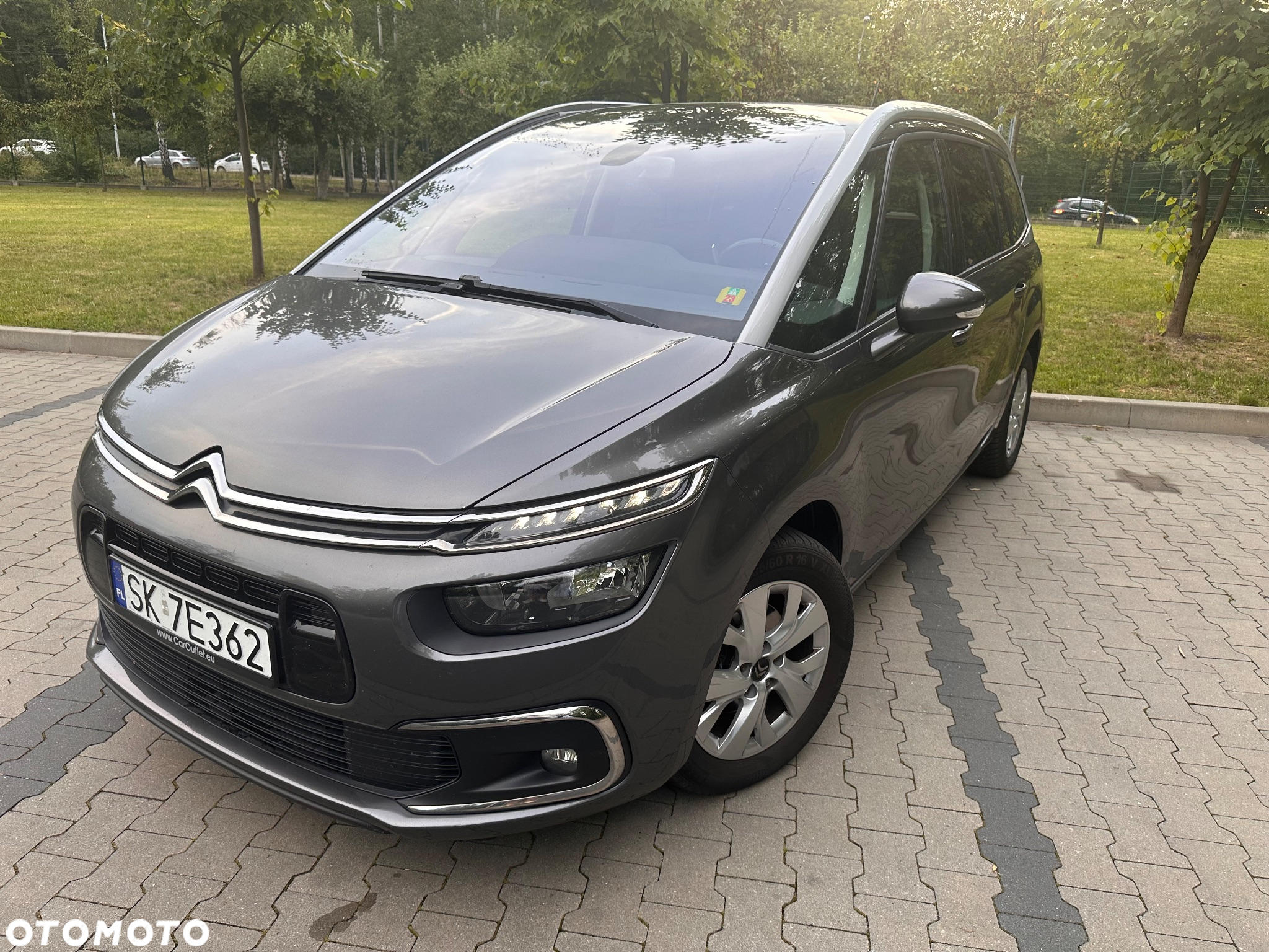 Citroën C4 SpaceTourer Grand 1.5 BlueHDi Shine S&S EAT8 - 2