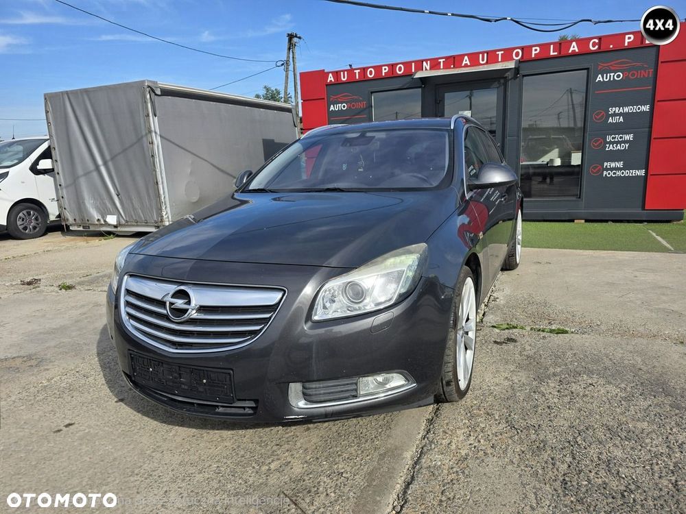 Opel Insignia - 1