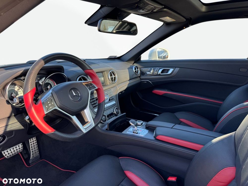 Mercedes-Benz SL - 12