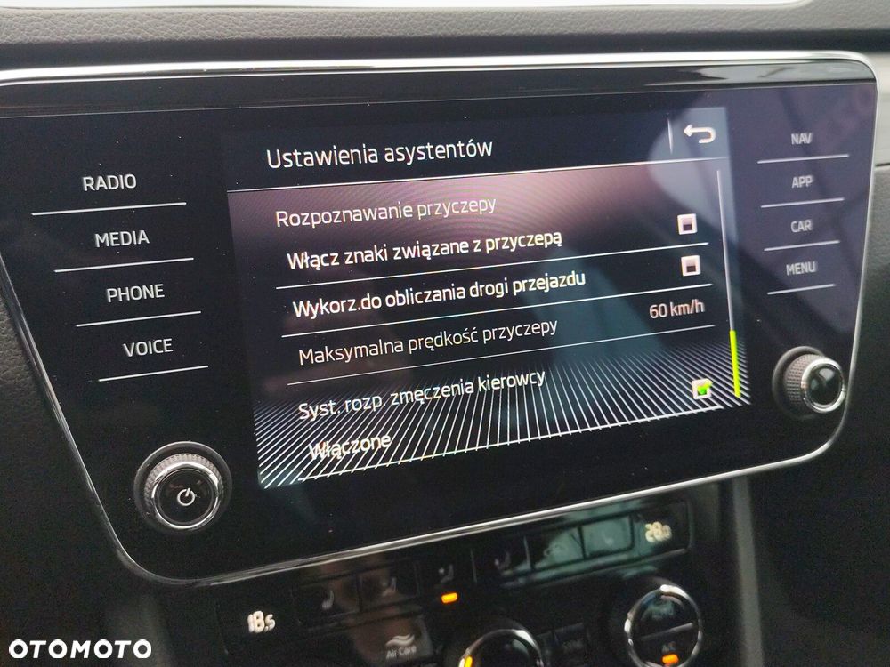 Skoda Superb - 35